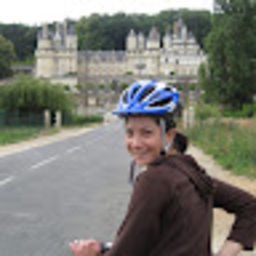 Meet your Posher, Eva